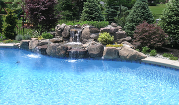 Featured image for “Top 3 Beginner Pool Workouts That You Should Try This Summer”