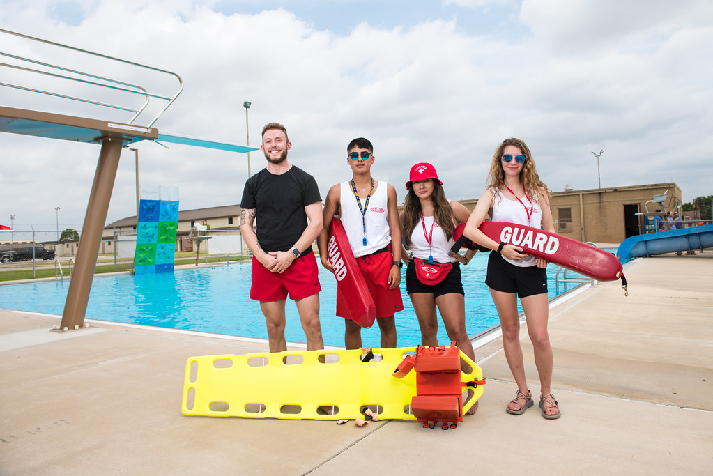 Featured image for “3 Tips Your Lifeguards Should Follow to Stay Safe from the Summer Heat”