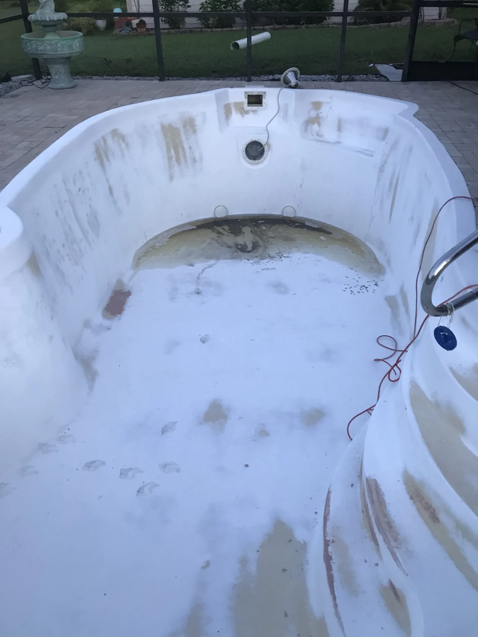 Featured image for “How to Resurface a Paint Eroding Fiberglass Pool Surface”